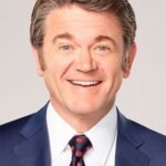 จอห์น ไมเคิล ฮิกกินส์ (John Michael Higgins)