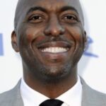 จอห์น แซลลีย์ (John Salley)