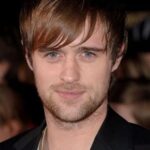 โจนาส อาร์มสตรอง (Jonas Armstrong)