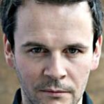 โจนาธาน เบิร์น (Jonathan Byrne)