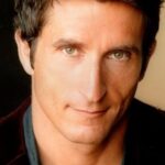โจนาธาน ลาพาเกลีย (Jonathan LaPaglia)