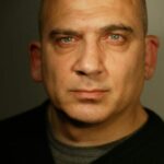 จอนนี่ คอยน์ (Jonny Coyne)