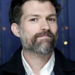 จอช รูเบน (Josh Ruben)