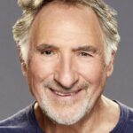 จัดด์ เฮิร์ช (Judd Hirsch)