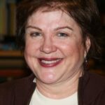 จูเลีย สวีนีย์ (Julia Sweeney)