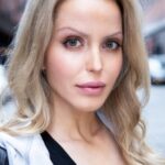 จูลีแอนน์ มิเชลล์ (Julianne Michelle)