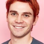 เค.เจ. อาปา (K.J. Apa)