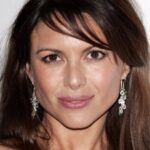 คาริ วูเรอร์ (Kari Wuhrer)