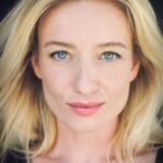 คาริน่า สมัลเดอร์ส (Karina Smulders)