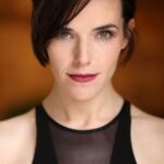 คาร์ลี ฮอลล์ (Karli Hall)