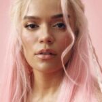 คาโรล จี (KAROL G)