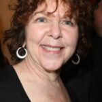 แคทริน โกรดี้ (Kathryn Grody)