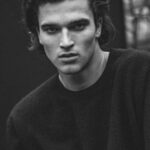 คิท คลาร์ก (Kit Clarke)