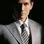 คริส ฟิลลิปส์ (Kris Phillips)