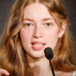 เคเซเนีย เดฟรีเอนต์ (Ksenia Devriendt)