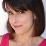 ลาร่า จิล มิลเลอร์ (Lara Jill Miller)