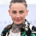 ลอร่า แอมเบลอร์ (Laura Ambler)