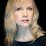 ลอร่า แฮร์ริส (Laura Harris)