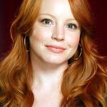 ลอเรน แอมโบรส (Lauren Ambrose)