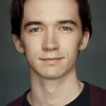 เลียม ไอเคน (Liam Aiken)