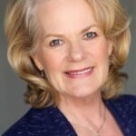 ลิบบี้ วิลลารี (Libby Villari)