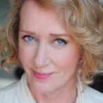 ลิซ่า ลอง (Lisa Long)