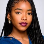 โลวี่ ซิโมน (Lovie Simone)