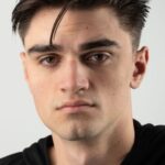 ลูก้า สเลด (Luca Slade)