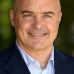 ลูก้า ซิงกาเร็ตติ (Luca Zingaretti)