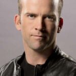 ลูคัส แบล็ก (Lucas Black)