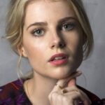 ลูซี่ บอยน์ตัน (Lucy Boynton)