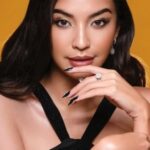 มโนฮารา โอเดเลีย (Manohara Odelia)