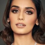 มานูชี ชิลลาร์ (Manushi Chhillar)