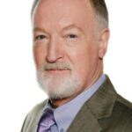 มาริอุส ไวเยอร์ส (Marius Weyers)