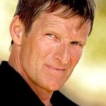 มาร์ค โอลิเวอร์ (Mark Oliver)