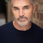 มาร์ติน ครูว์ส (Martin Crewes)