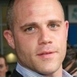 แมตต์ บุชเชล (Matt Bushell)