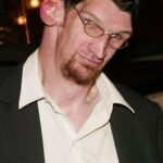 แมทธิว แม็คกรอรี (Matthew McGrory)