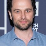 แมทธิว ไรส์ (Matthew Rhys)