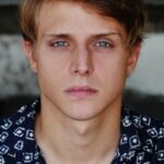 เมอร์ลินโรส (Merlin Rose)