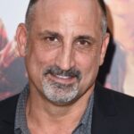 ไมเคิล ปาปาจอน (Michael Papajohn)