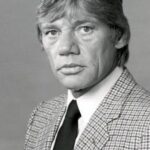 ไมเคิล เพรสตัน (Michael Preston)