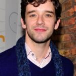 ไมเคิล ยูรี (Michael Urie)