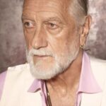 มิก ฟลีตวูด (Mick Fleetwood)