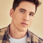 ไมค์ ซี. แมนนิ่ง (Mike C. Manning)