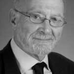 ไมค์ พาริช (Mike Parish)