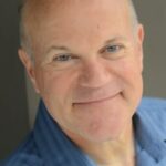 ไมค์ พนิเอฟสกี้ (Mike Pniewski)