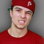 ไมกี้ โบลต์ส (Mikey Bolts)