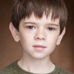 ไมล์ส เอคฮาร์ดต์ (Miles Ekhardt)