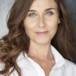 โมนา มาร์ติเนซ (Mona Martínez)